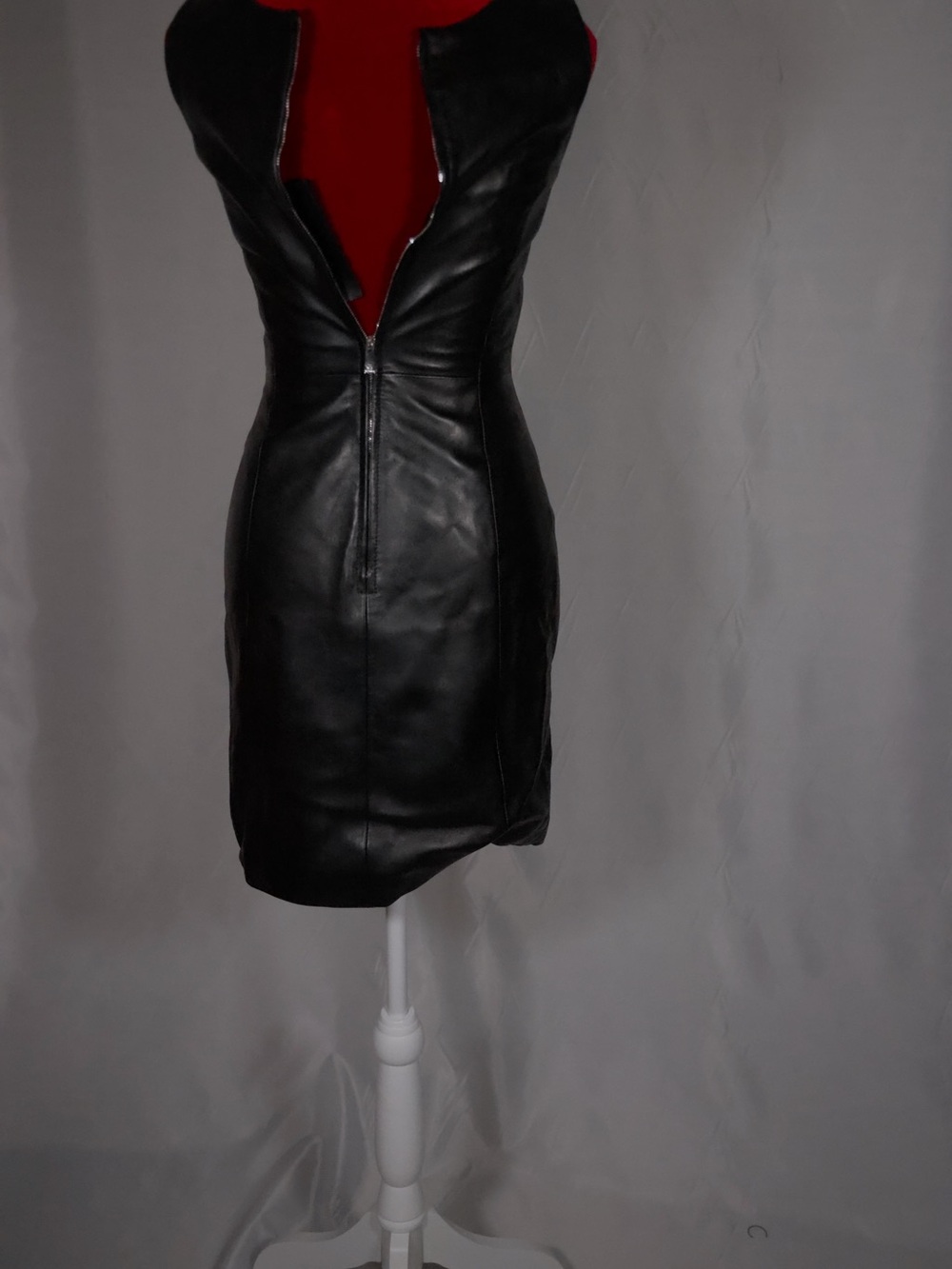 Versace leather dress - Picture 4 of 11